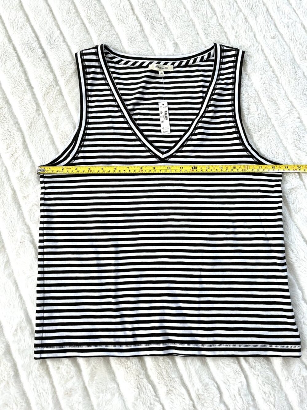 NWT Madewell Slub Relaxed V-Neck Tank - Picture 9 of 10
